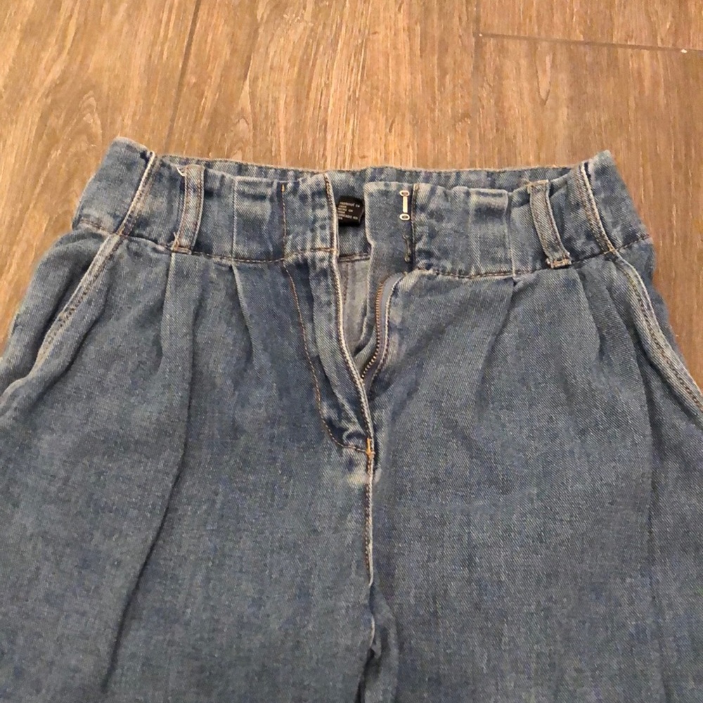 mom jeans